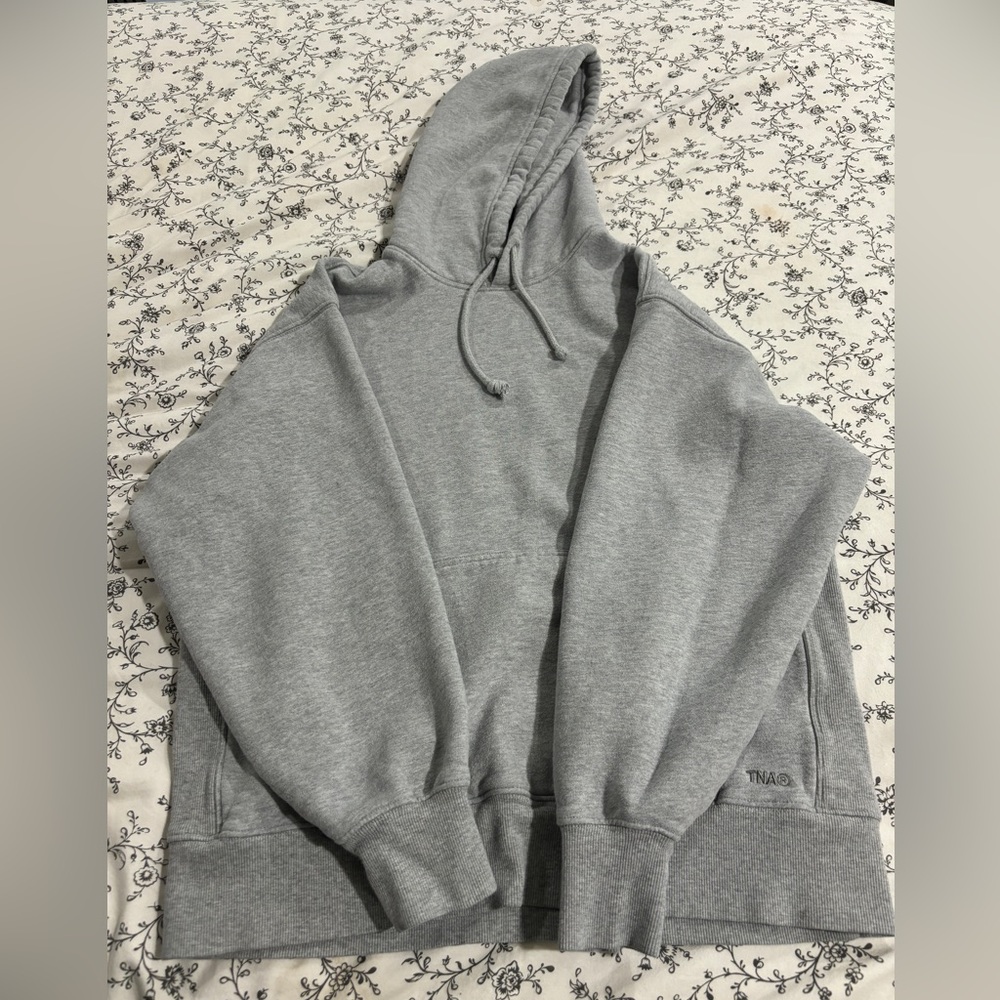 aritzia TNA grey hoodie xs